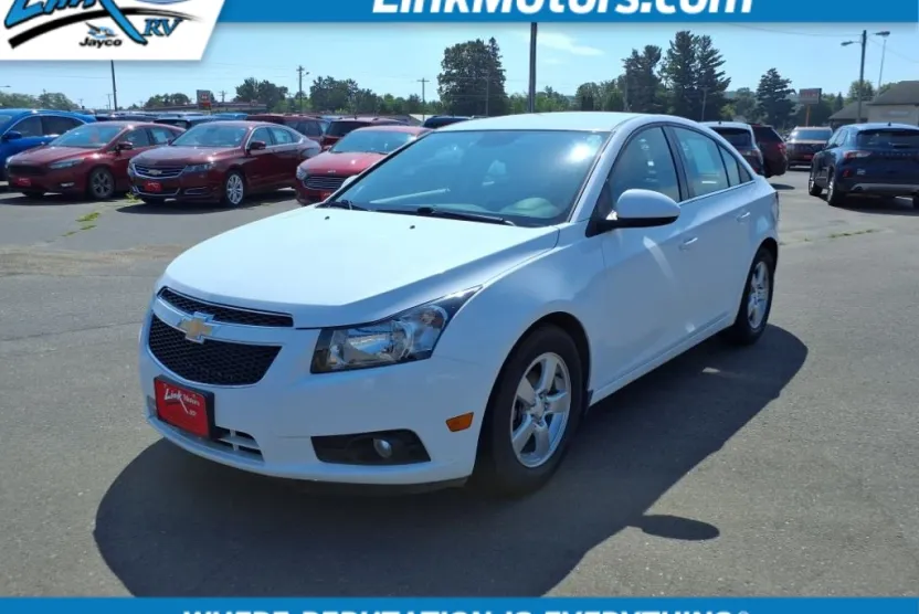 2014 Chevrolet Cruze photo 1
