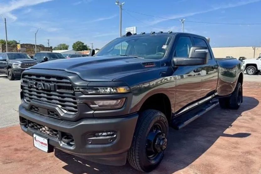 2026 Ram 3500 Tradesman photo 1