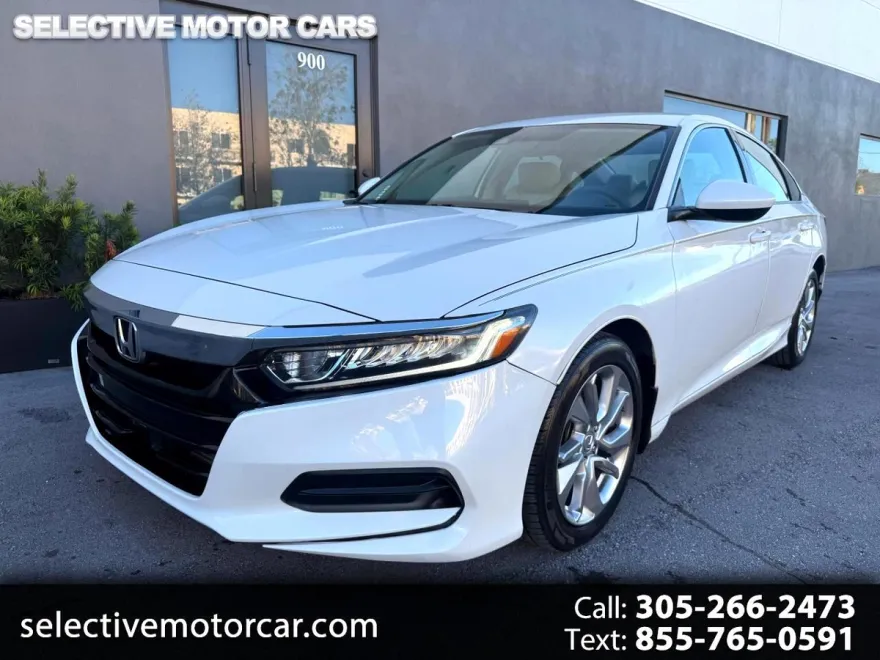 2019 Honda Accord LX 1.5T photo 1