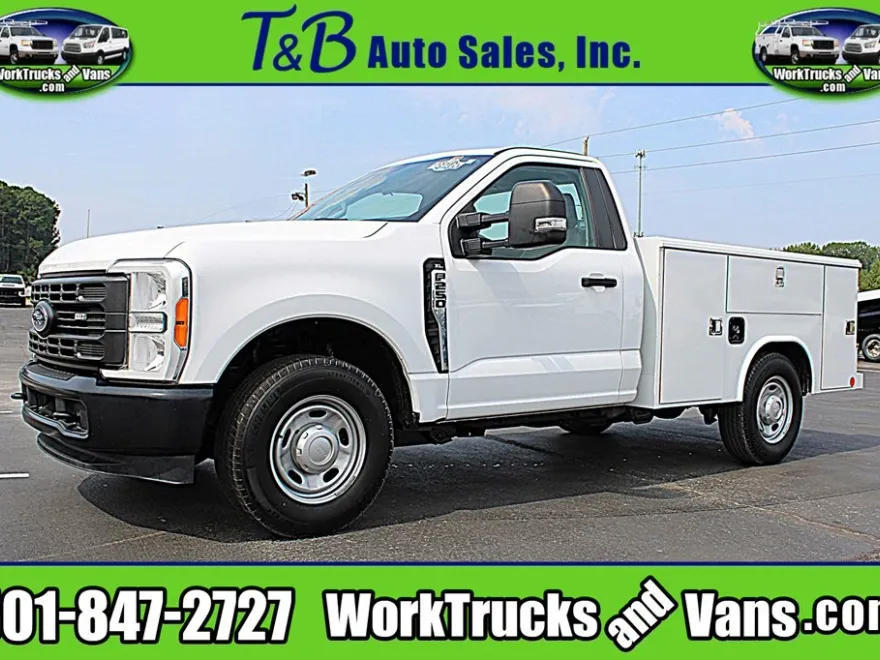 2023 Ford F-250 photo 1