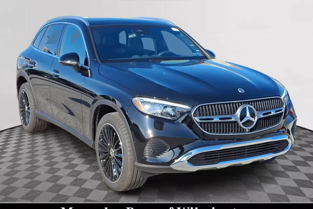 2025 Mercedes Benz GLC 300 photo 1