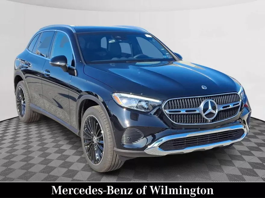 2025 Mercedes Benz GLC 300 photo 1