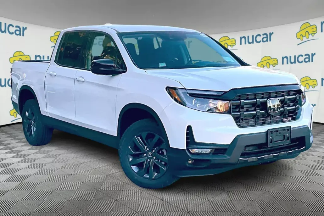 2024 Honda Ridgeline Sport photo 1