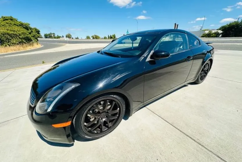 2005 Infiniti G35 photo 1