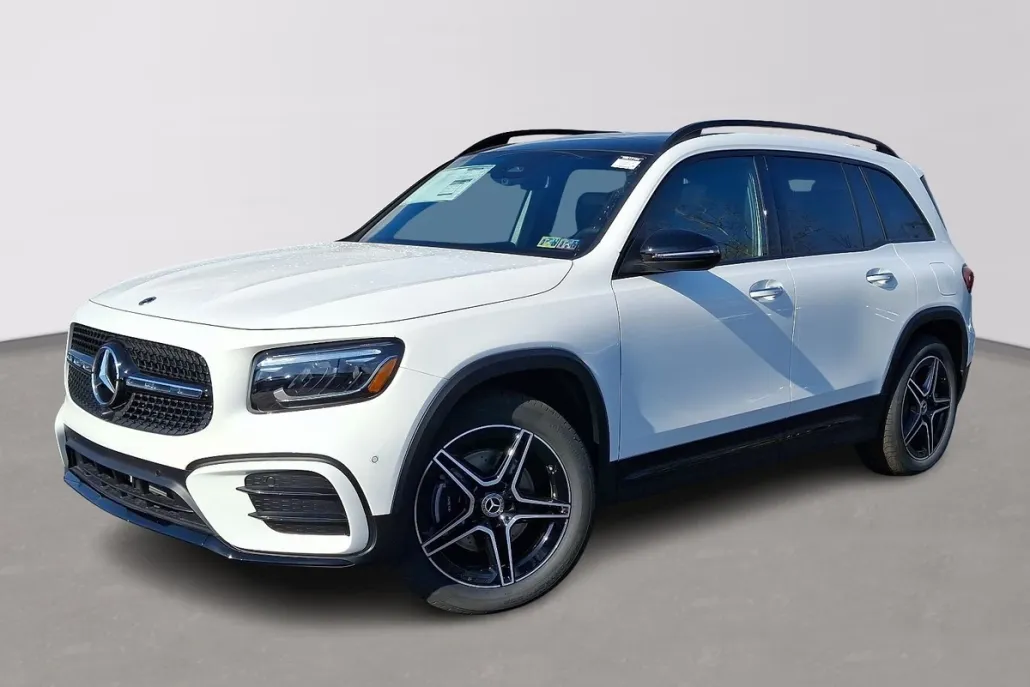 2025 Mercedes Benz GLB 250 4MATIC photo 1