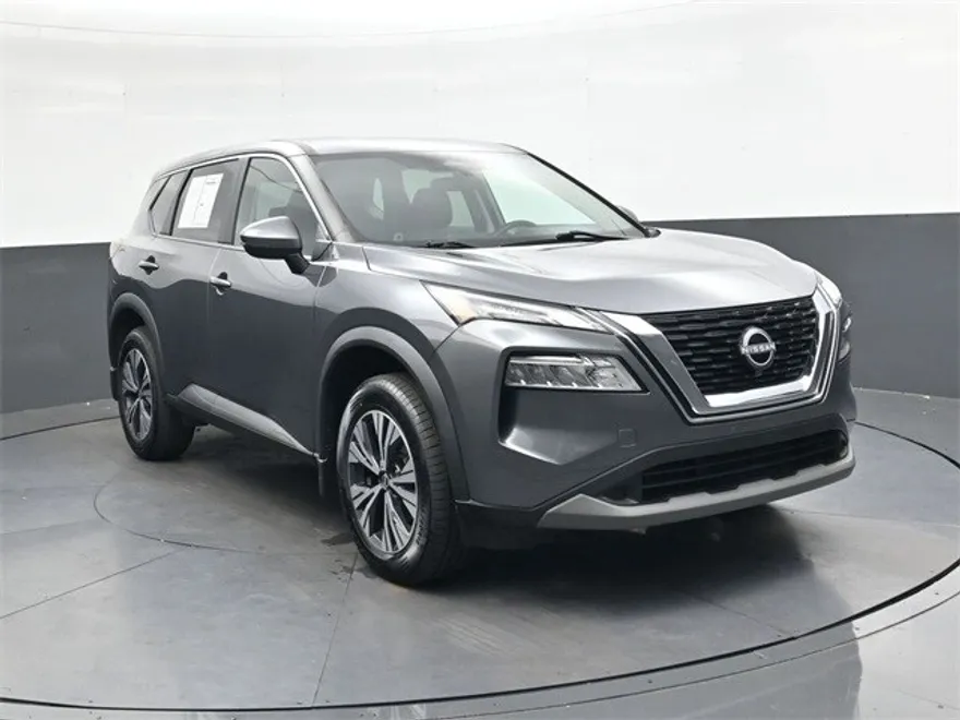 2022 Nissan Rogue SV photo 1