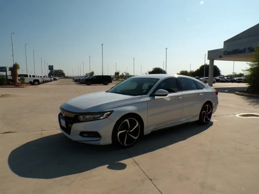 2020 Honda Accord Sport photo 1