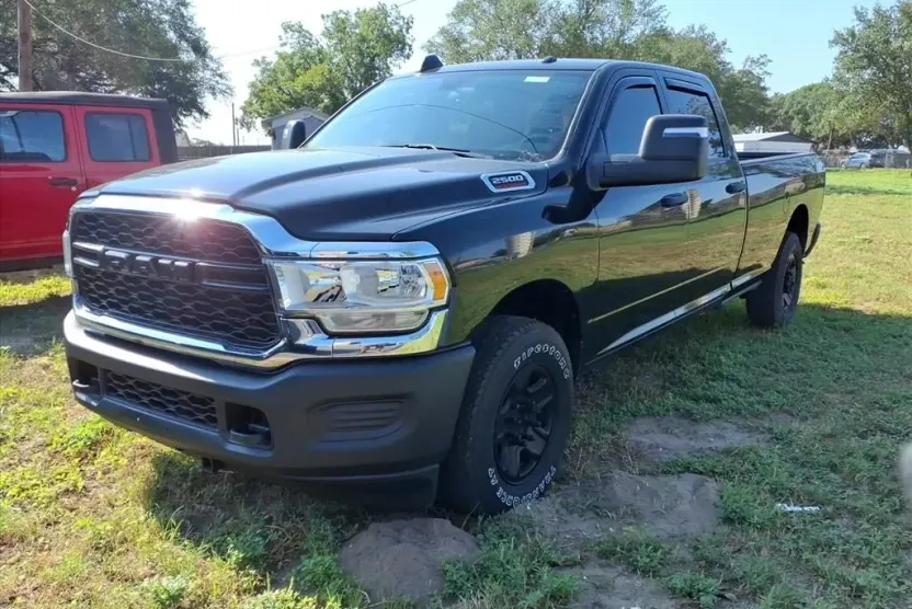 2024 Ram 2500 Tradesman photo 1
