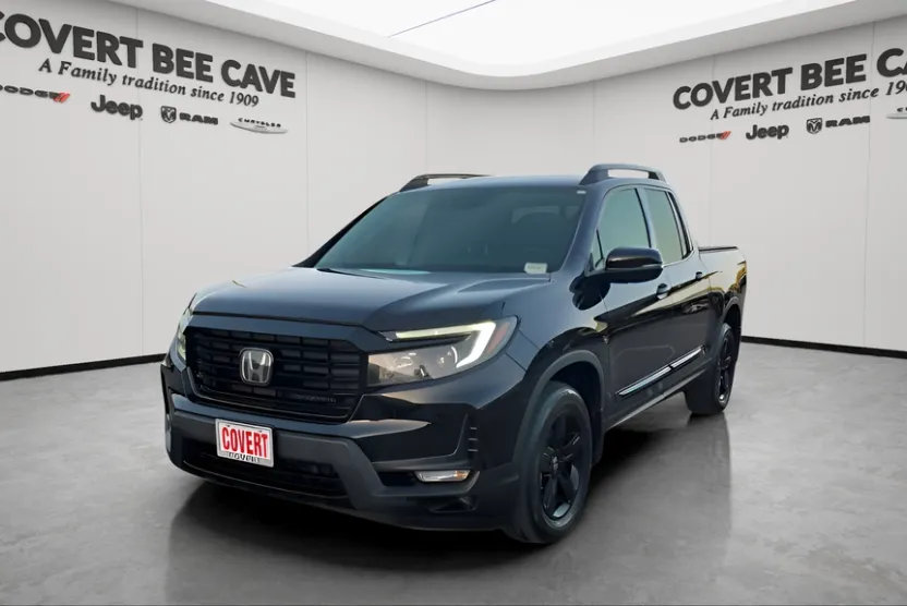 2021 Honda Ridgeline Black Edition photo 1