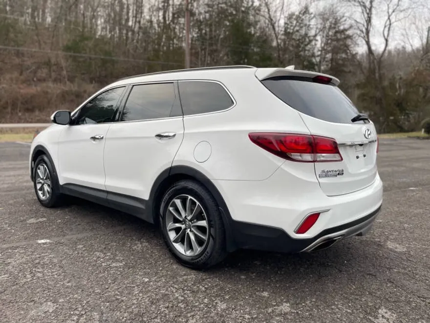 2019 Hyundai Santa Fe XL Base photo 1
