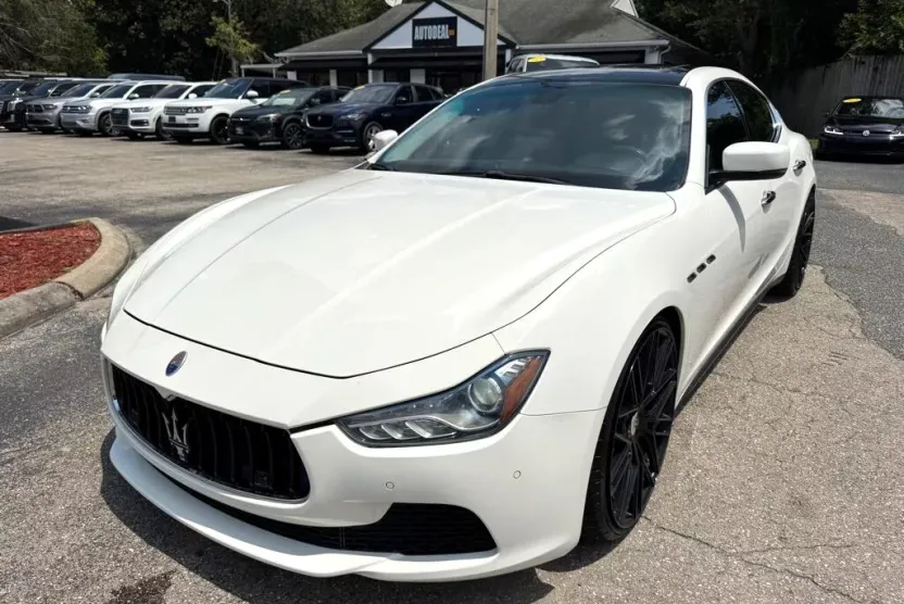 2015 Maserati Ghibli S Q4 photo 1