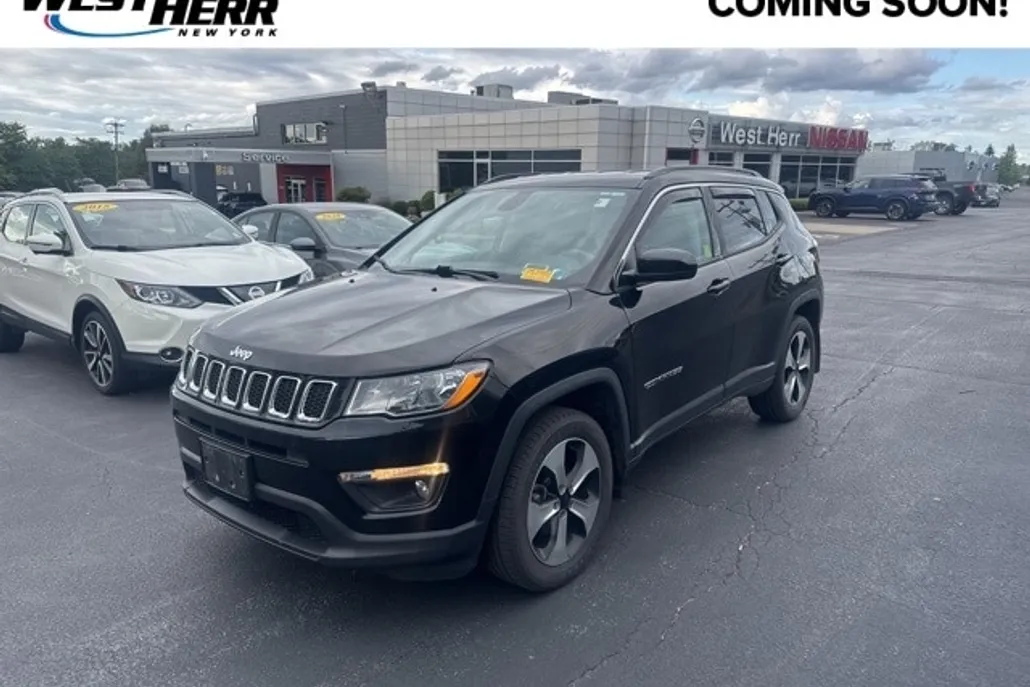 2020 Jeep Compass Latitude photo 1