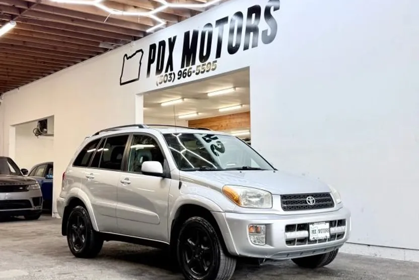 2001 Toyota RAV4 Sport photo 1