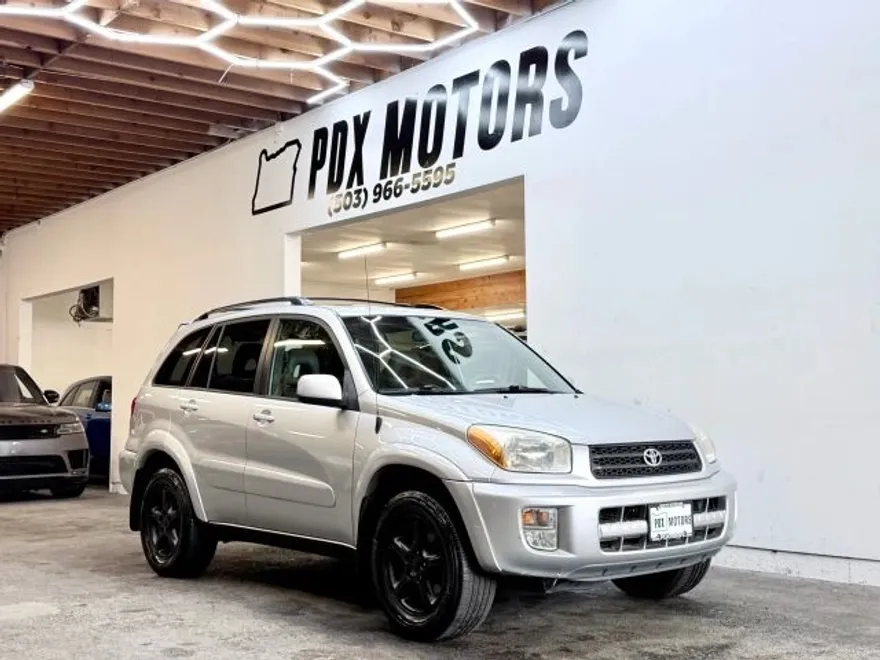2001 Toyota RAV4 Sport photo 1