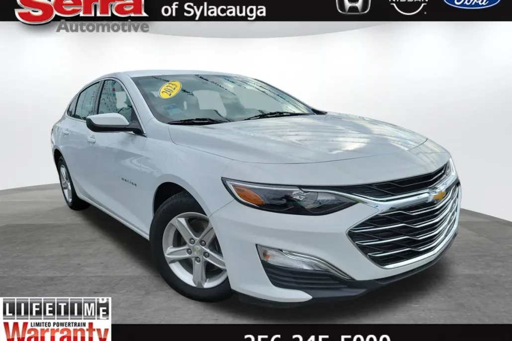 2023 Chevrolet Malibu LS photo 1