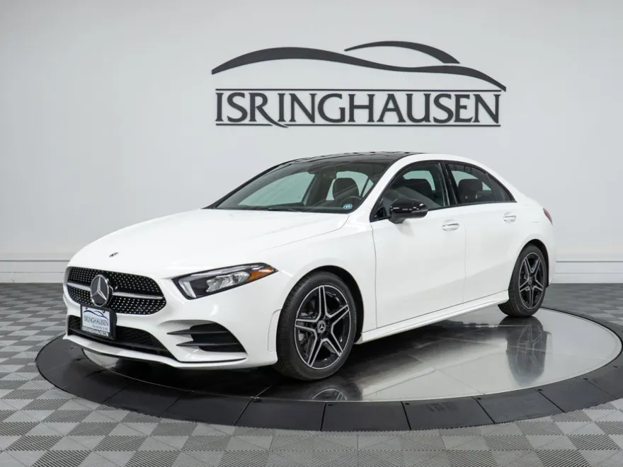 2022 Mercedes Benz A 220 4MATIC photo 1