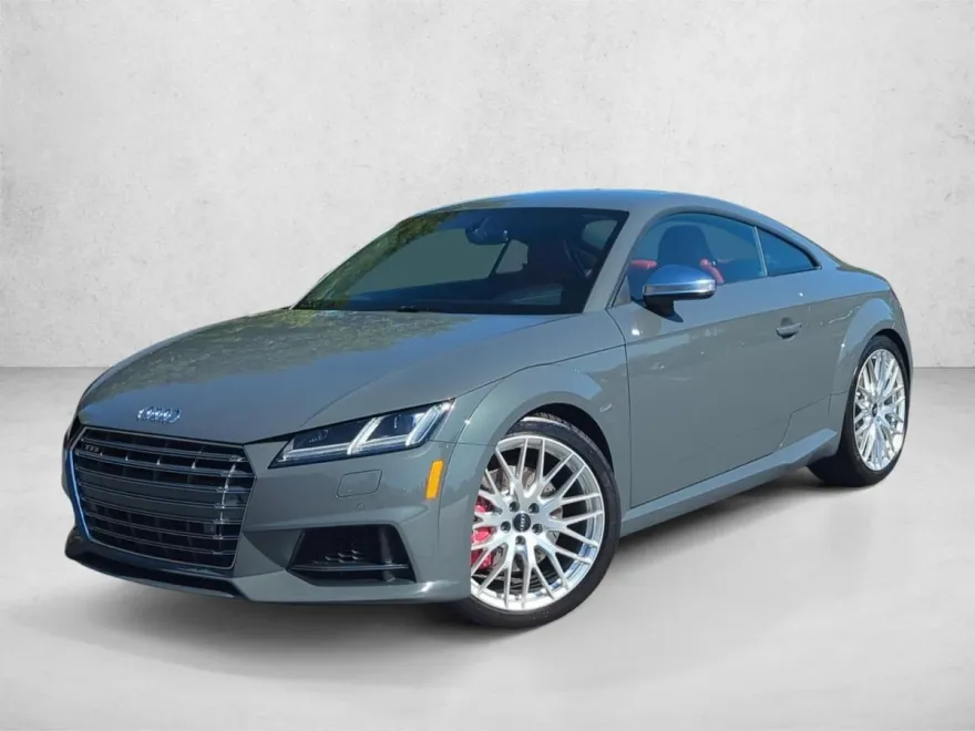 2016 Audi TTS Coupe photo 1