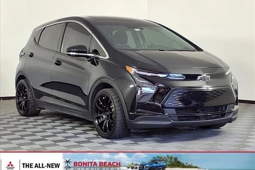 2022 Chevrolet Bolt EV 2LT photo 1