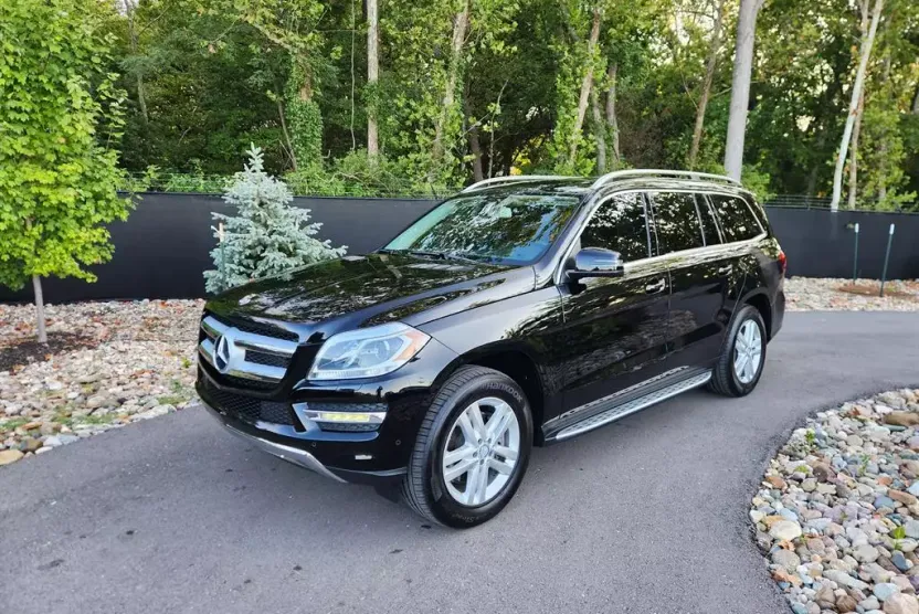 2014 Mercedes Benz GL 450 photo 1