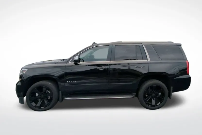 2018 Chevrolet Tahoe Premier photo 1