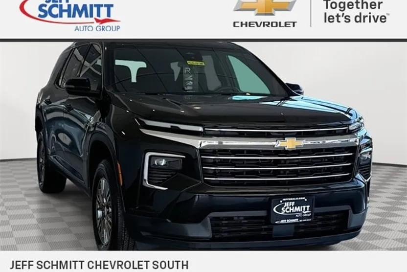 2025 Chevrolet Traverse photo 1