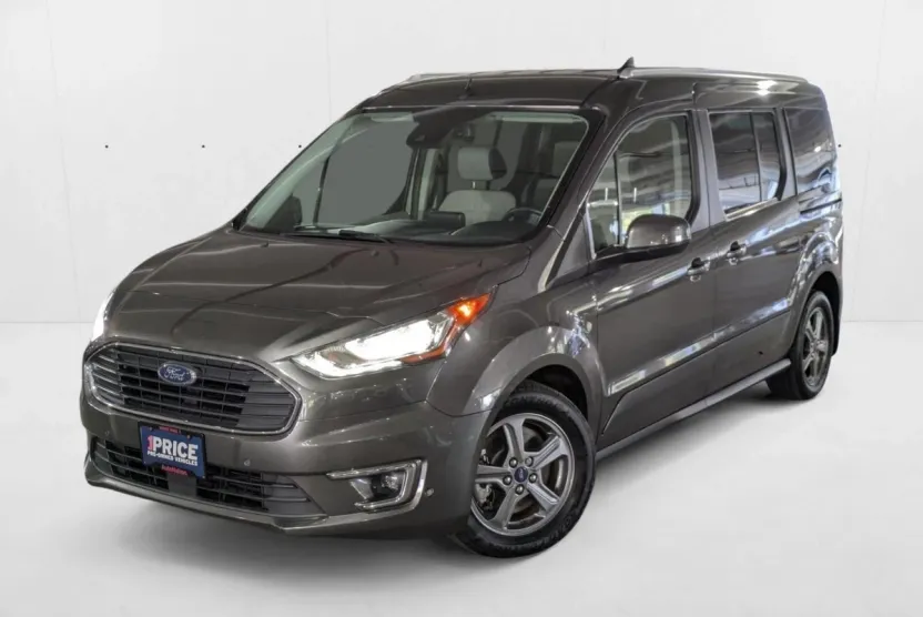 2020 Ford Transit Connect Titanium Passenger Wagon photo 1