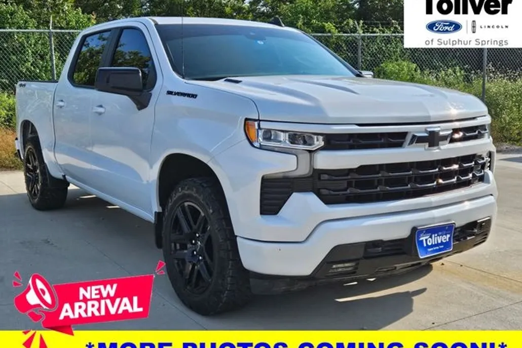 2022 Chevrolet Silverado 1500 RST photo 1