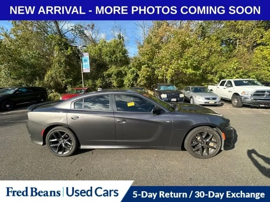 2022 Dodge Charger R/T photo 1