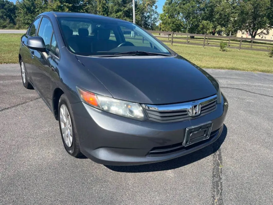 2012 Honda Civic LX photo 1
