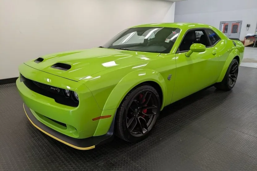 2023 Dodge Challenger SRT8 Hellcat Widebody photo 1