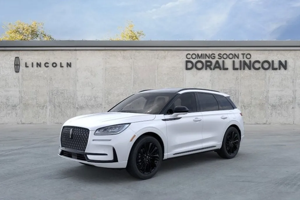 2025 Lincoln Corsair Premiere photo 1