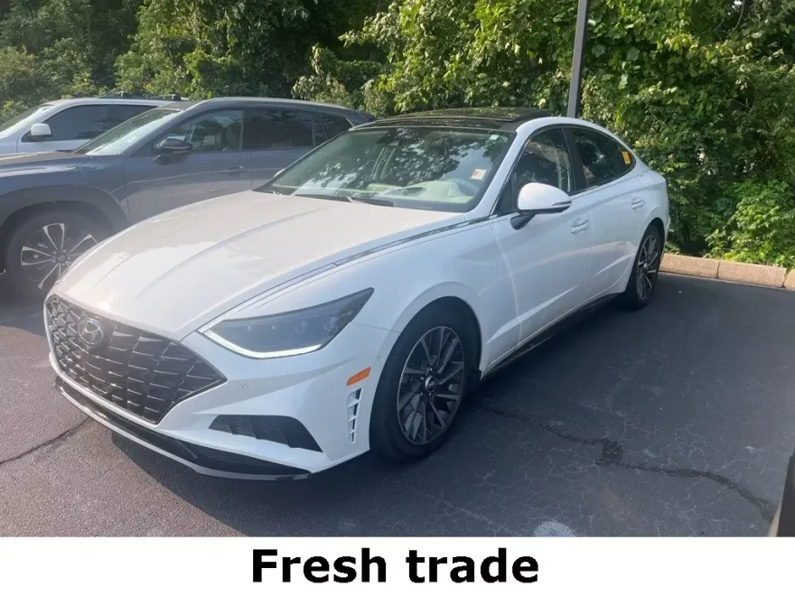 2020 Hyundai Sonata Limited photo 1