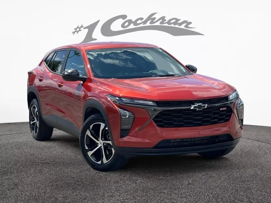 2024 Chevrolet Trax photo 1