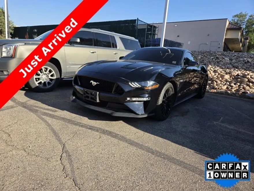 2020 Ford Mustang GT Premium photo 1