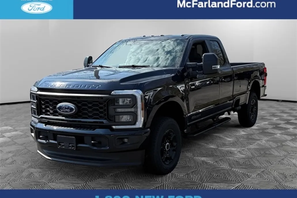 2025 Ford F-350 photo 1