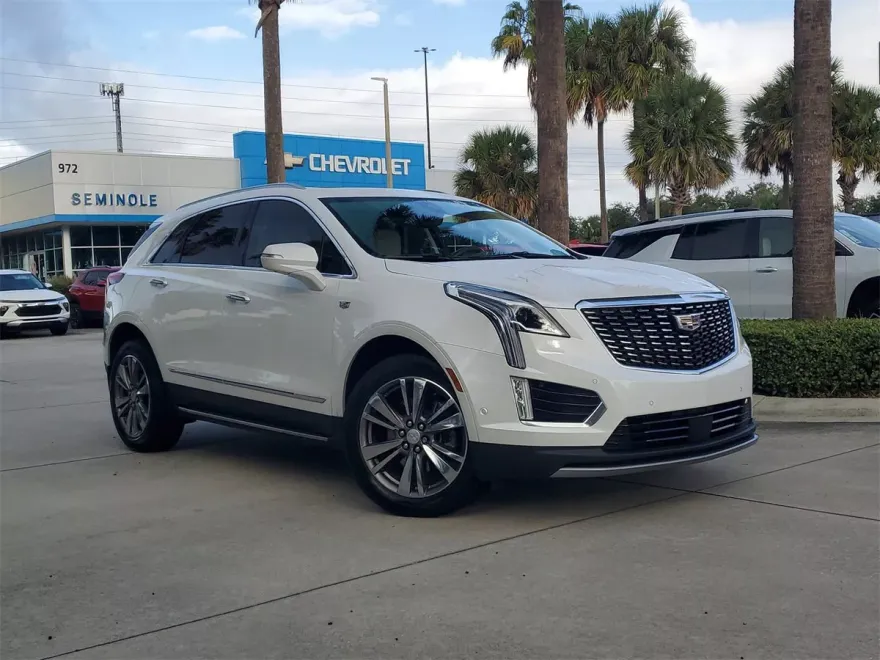2021 Cadillac XT5 Premium Luxury photo 1