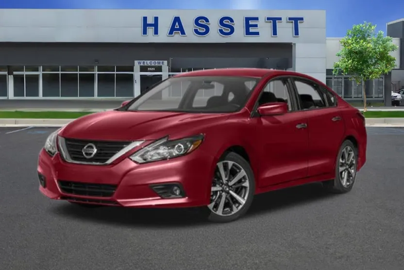 2017 Nissan Altima 2.5 SR photo 1