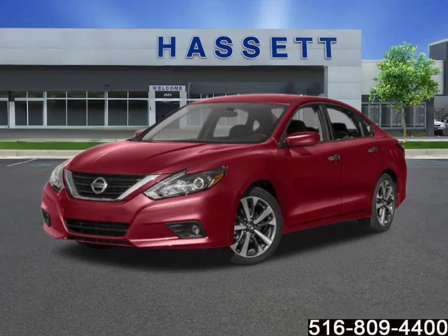 2017 Nissan Altima 2.5 SR photo 1