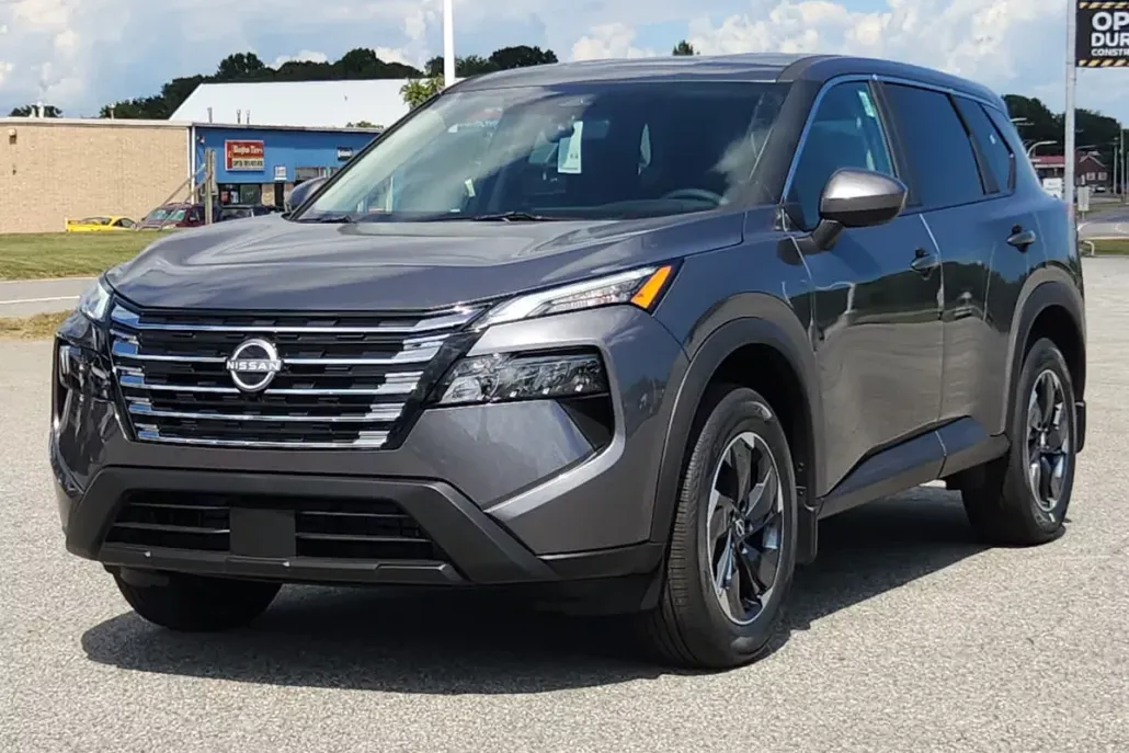 2026 Nissan Rogue SV photo 1