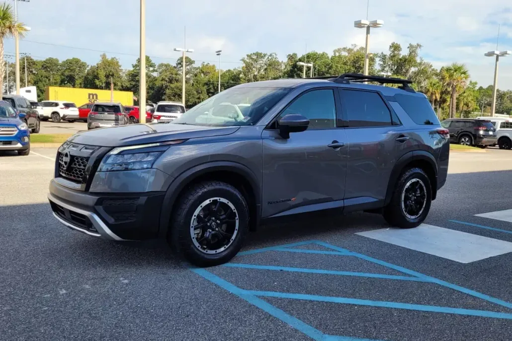2024 Nissan Pathfinder Rock Creek photo 1