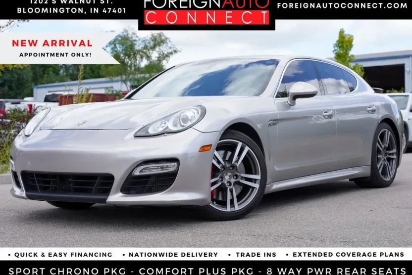 2011 Porsche Panamera Turbo photo 1
