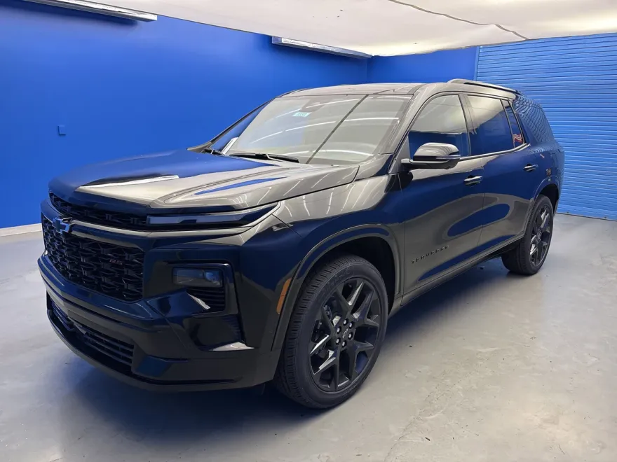 2026 Chevrolet Traverse RS photo 1