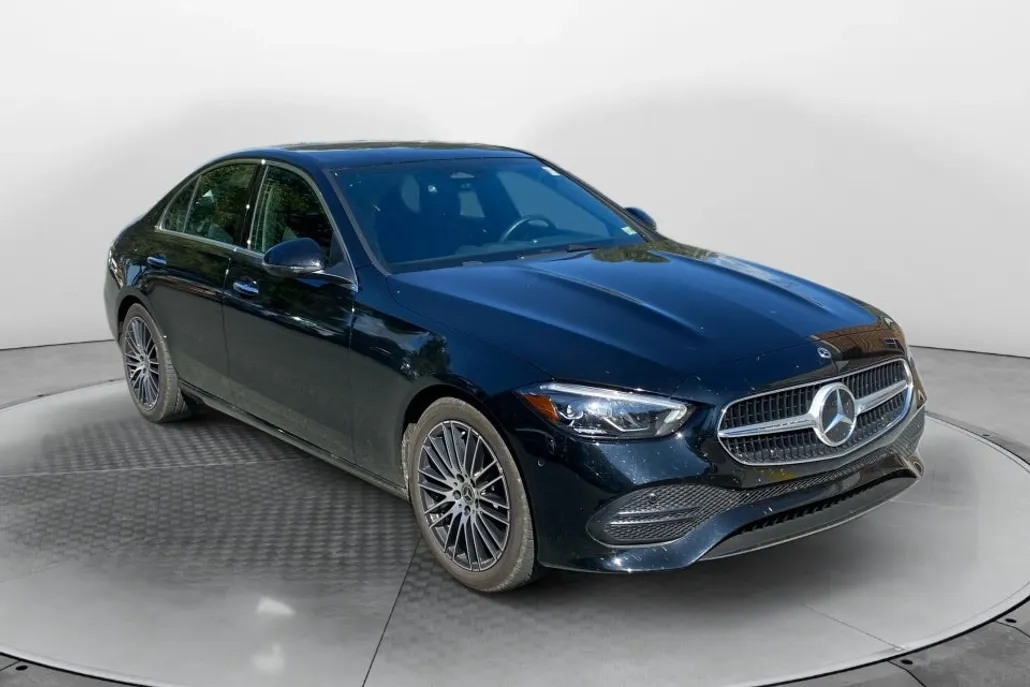 2025 Mercedes Benz C 300 4MATIC photo 1