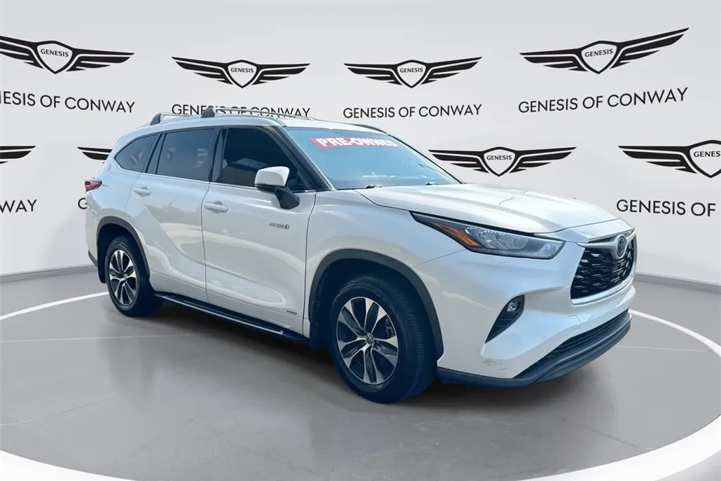2020 Toyota Highlander Hybrid XLE photo 1