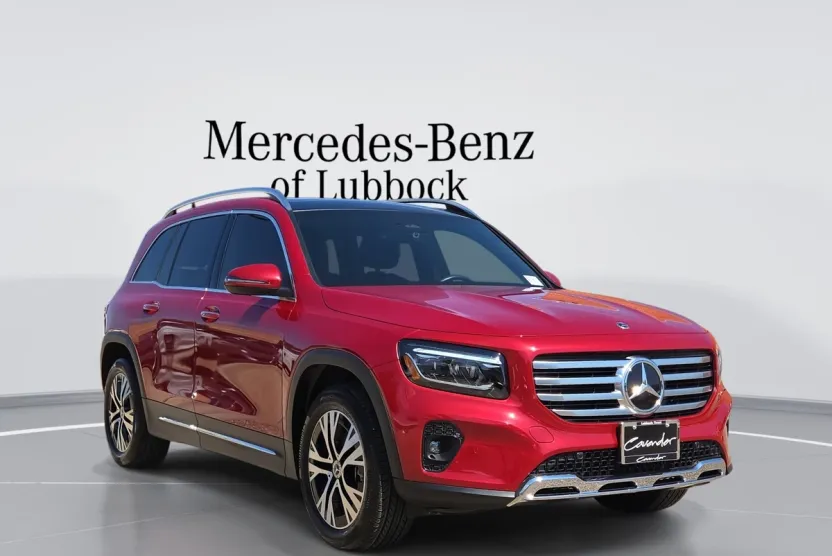 2024 Mercedes Benz GLB 250 4MATIC photo 1