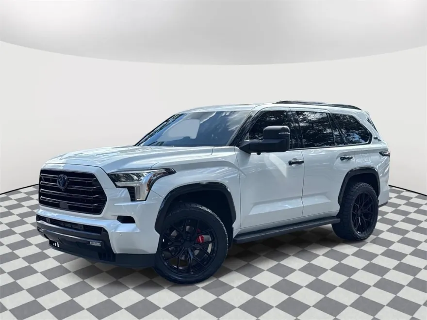 2023 Toyota Sequoia Limited photo 1
