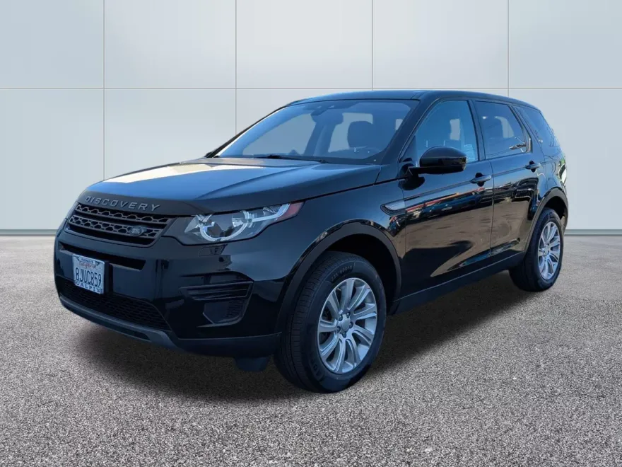 2019 Land Rover Discovery Sport SE photo 1