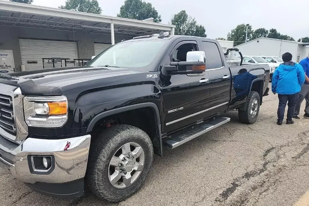 2018 Gmc Sierra SLT photo 1