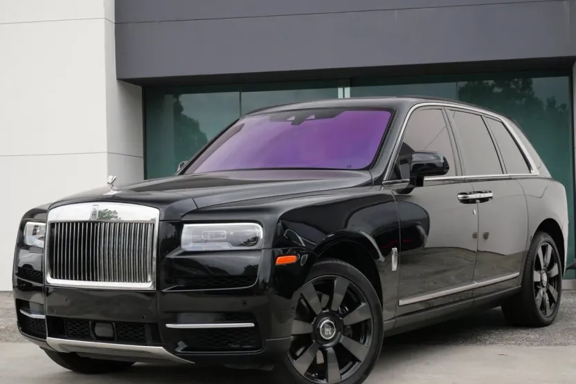 2020 Rolls Royce Cullinan photo 1