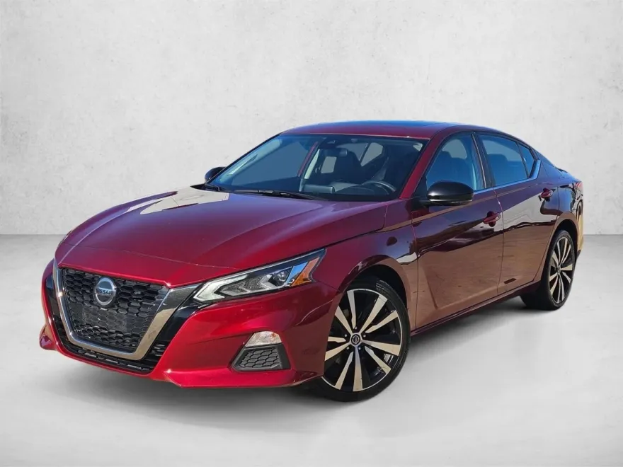2021 Nissan Altima 2.5 SR photo 1